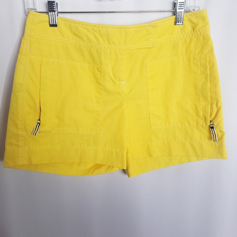 Loft by Ann Taylor, Womens Uniform Shorts, Yellow, Zippers on front and back, 2